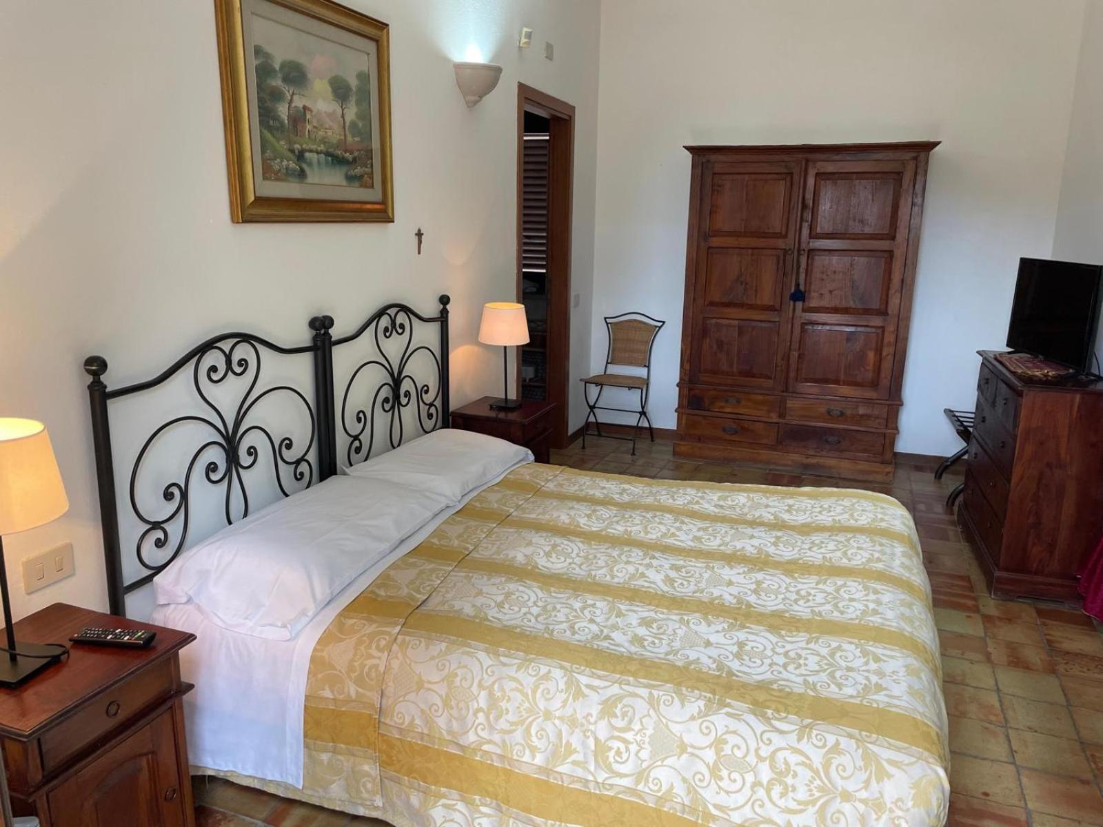 Agriturismo Villa Luca SantʼAgata di Militello Exterior foto